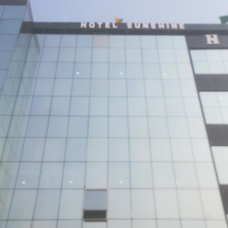 Spot On 47397 Hotel Sunshine Nawada Экстерьер фото